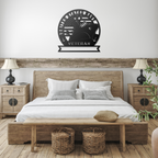 Perrsonalized_US_Navy_Veteran_Metal_Wall_Black_Farmhouse_Bedroom_Mockup.png_9005453